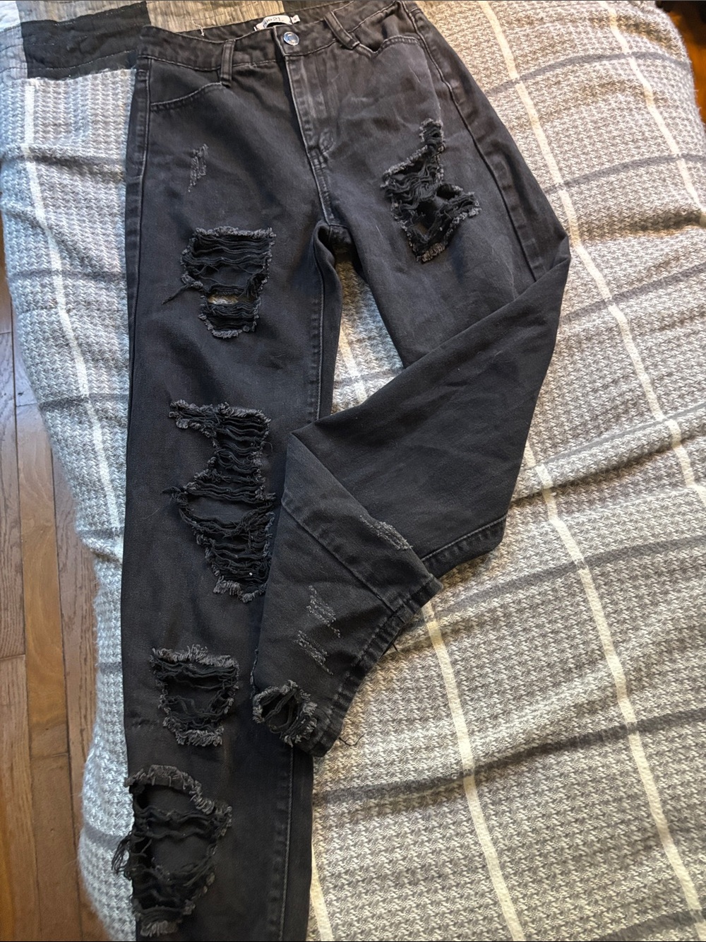 Rue21 Distressed Black Jeans